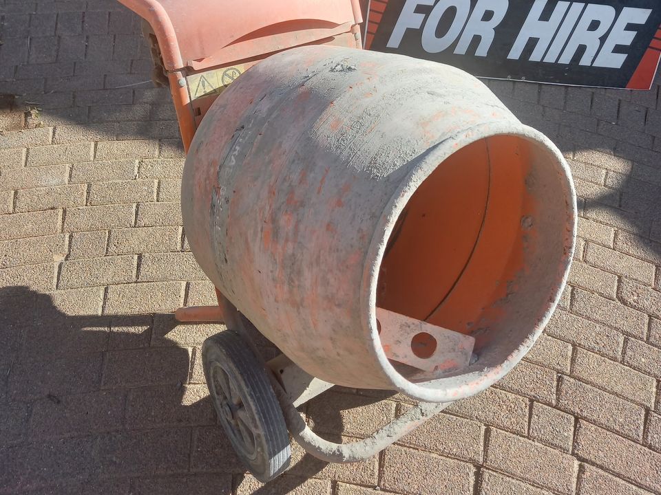 Concrete Mixer 90 Ltr