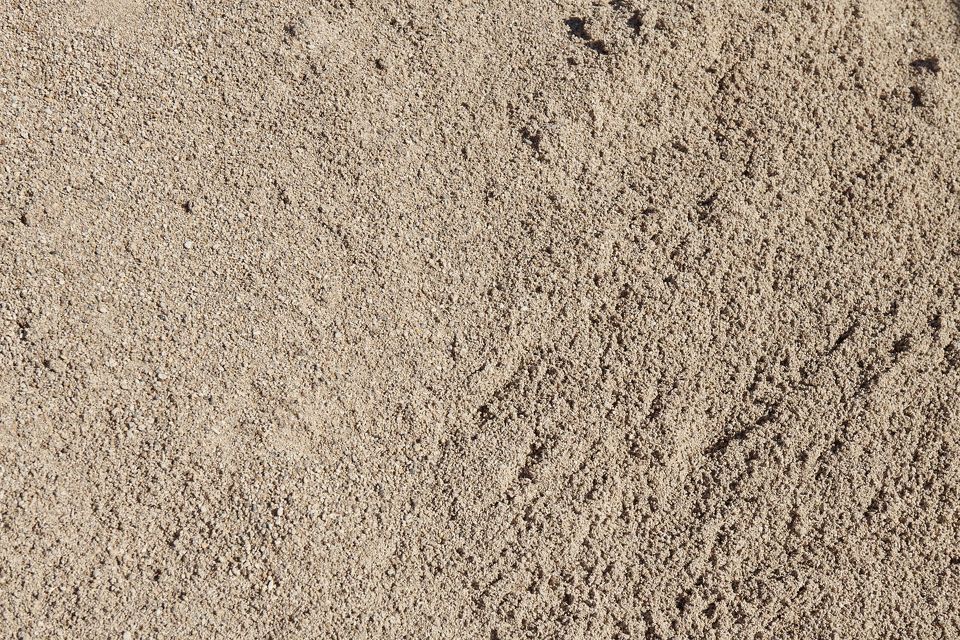 Paving Sand (2000)